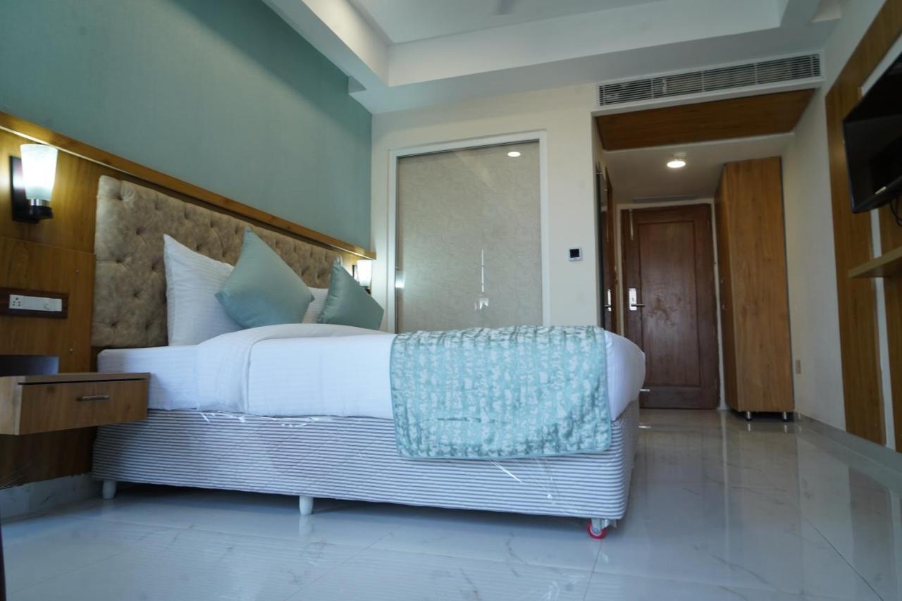 Hotel Shanti Sagar Kharar 外观 照片