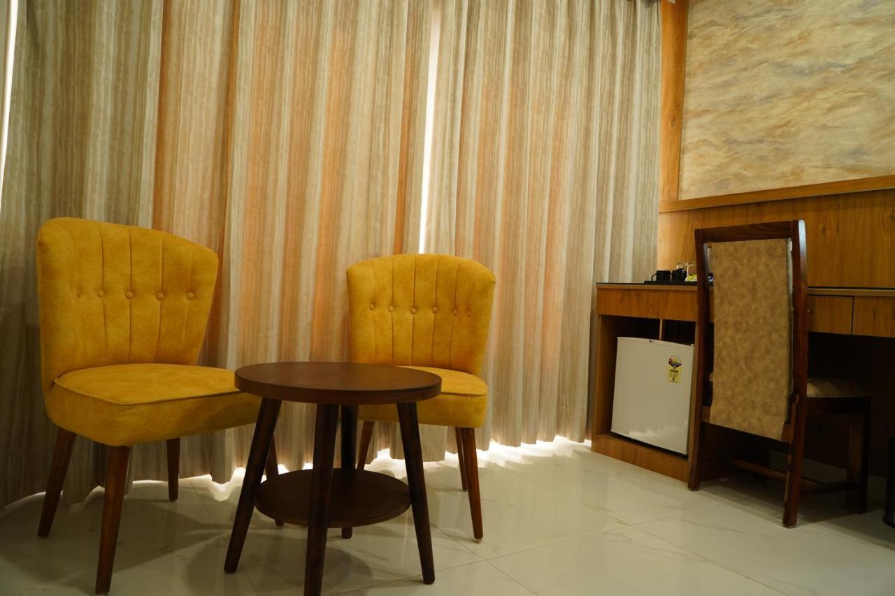 Hotel Shanti Sagar Kharar 外观 照片
