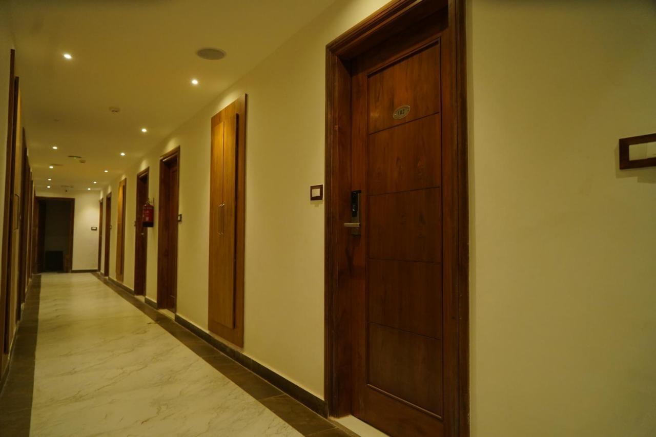 Hotel Shanti Sagar Kharar 外观 照片