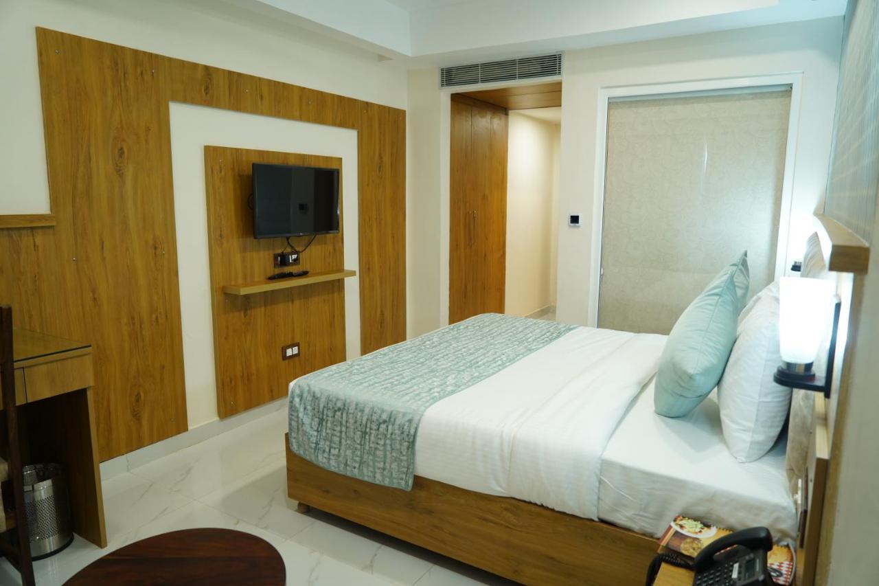 Hotel Shanti Sagar Kharar 外观 照片